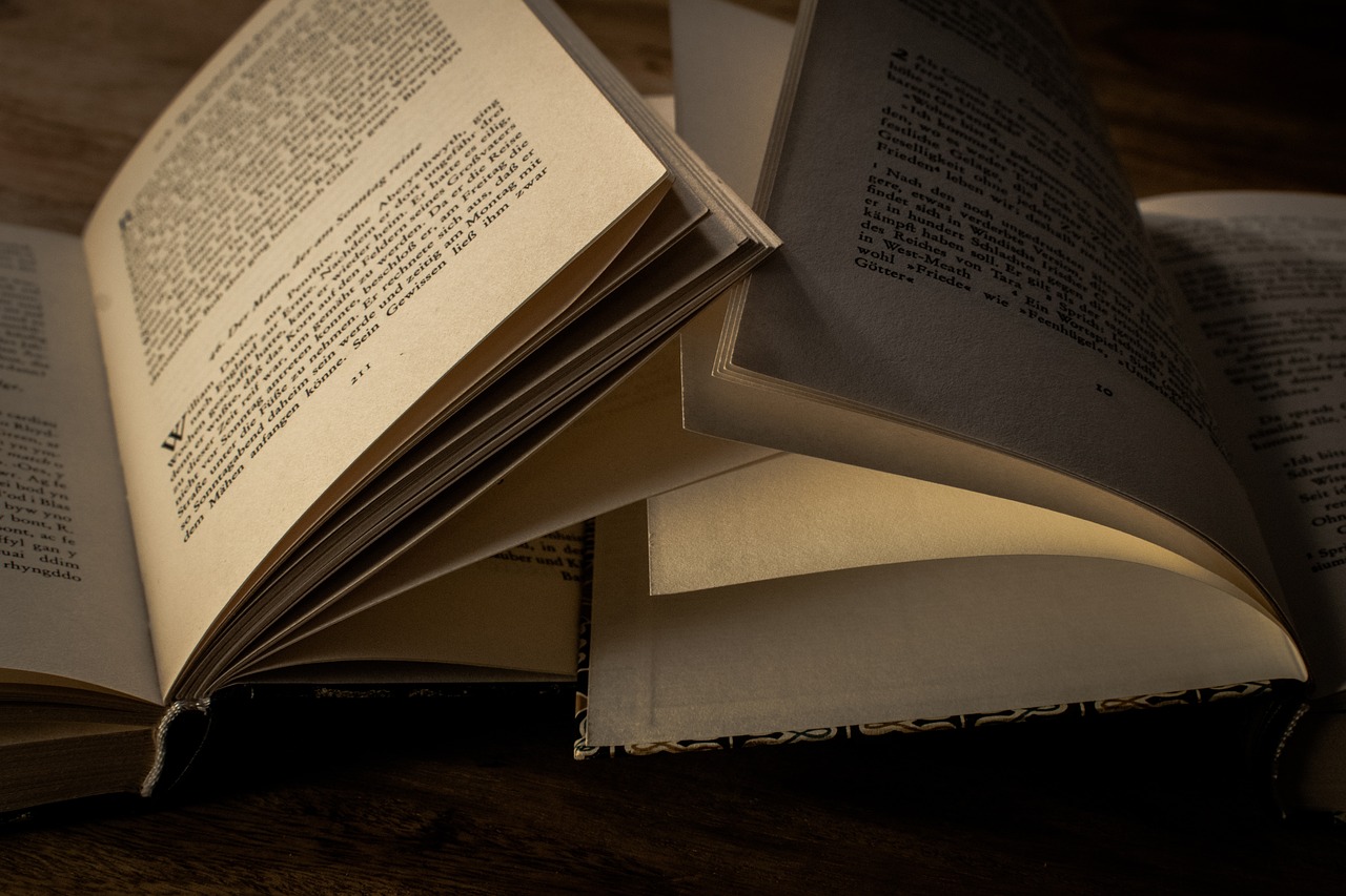 The Role of Narrative Inquiry in Understanding Experiences